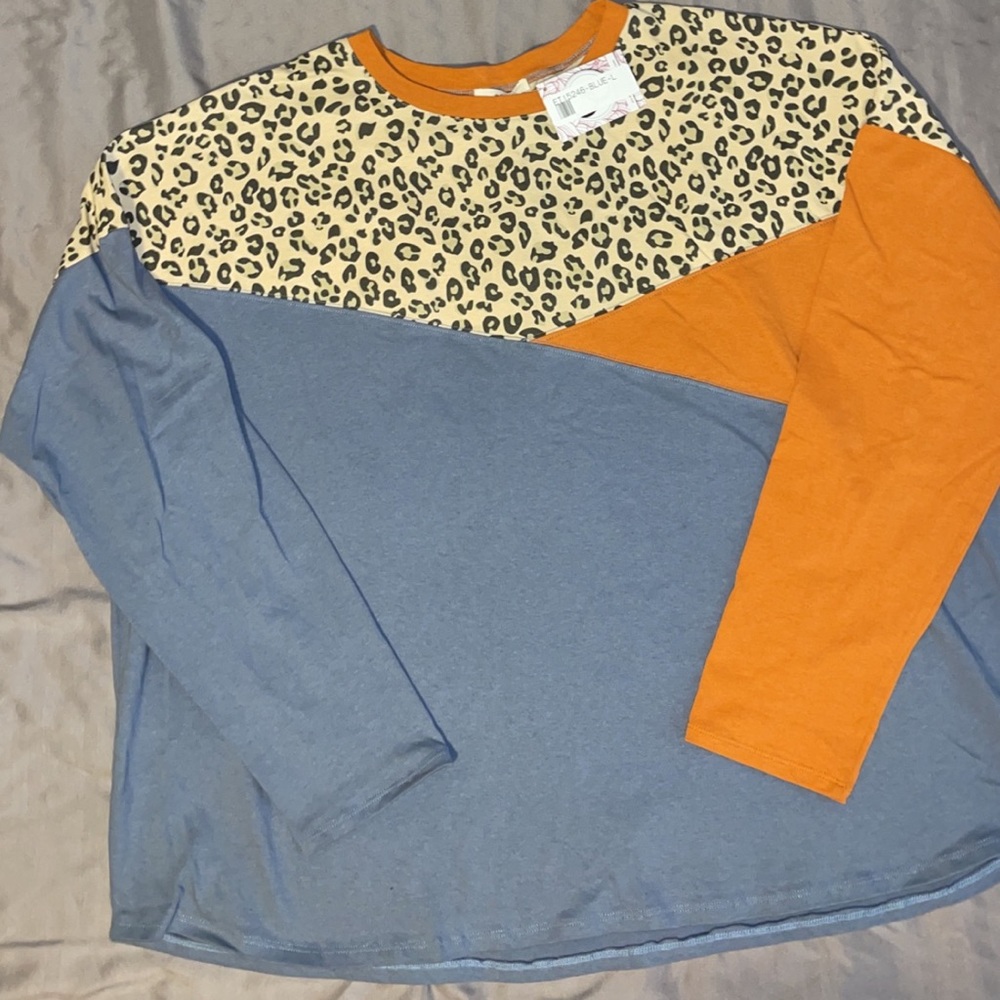 *Brand NEW* Easel Orange&Blue Cheetah Long Sleeve